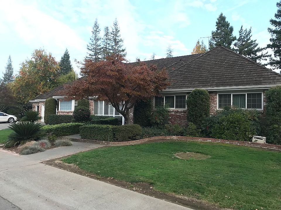 2nd image of 1424 Kingsford Dr