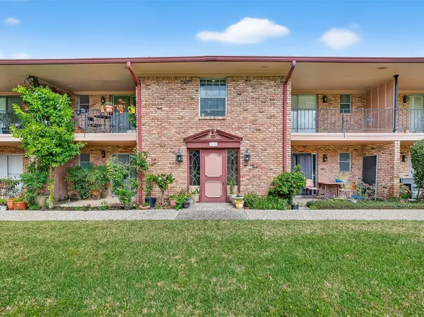 7600 Burgoyne Rd Unit 121, Houston, TX 77063