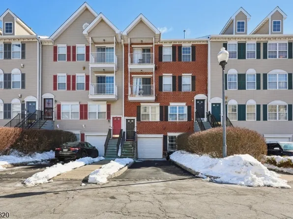 246 Matthews Dr, Newark City, NJ 07103