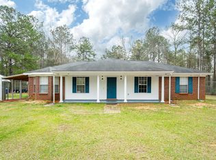 51 Black Bear Rd, Lumberton, MS 39455