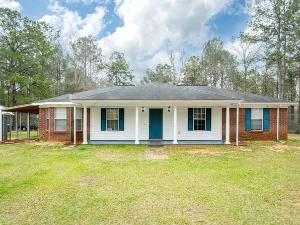 51 Black Bear Rd, Lumberton, MS 39455