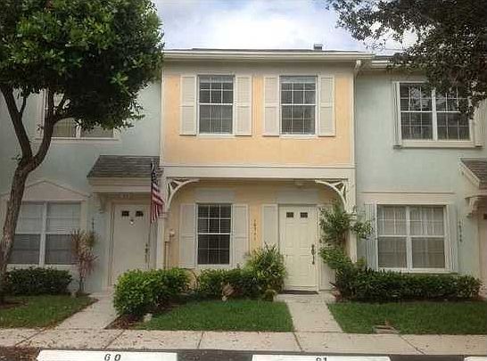 1st image of 16711 Hemingway Dr