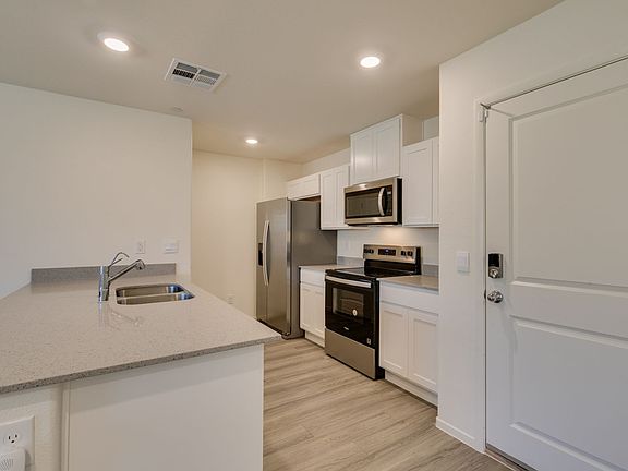 2nd image of 7375 Hayes Harbor Ct