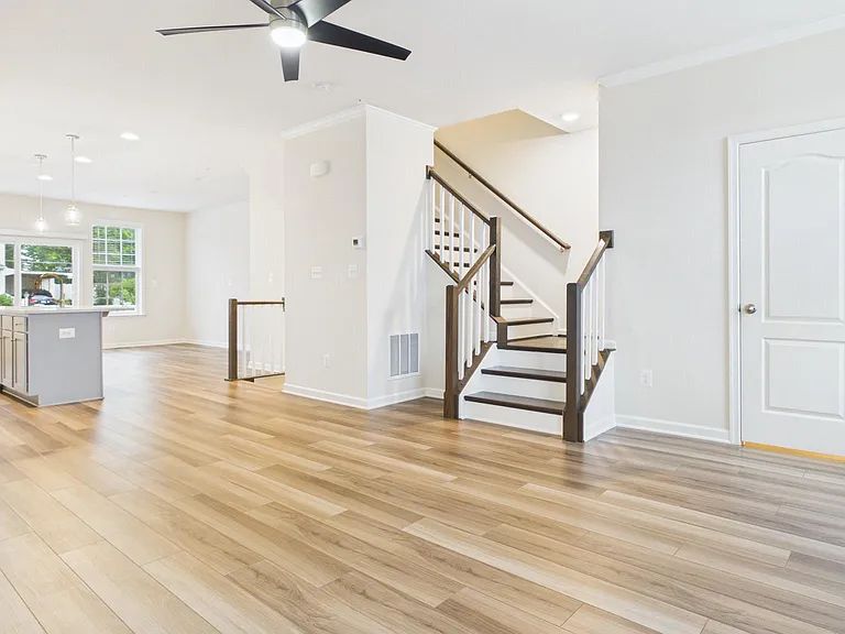 22 Chester Ct — Photo 29