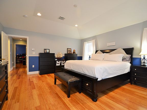 Master bed room suite