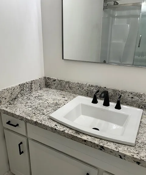 338 Country Club Cir #4 — Photo 19