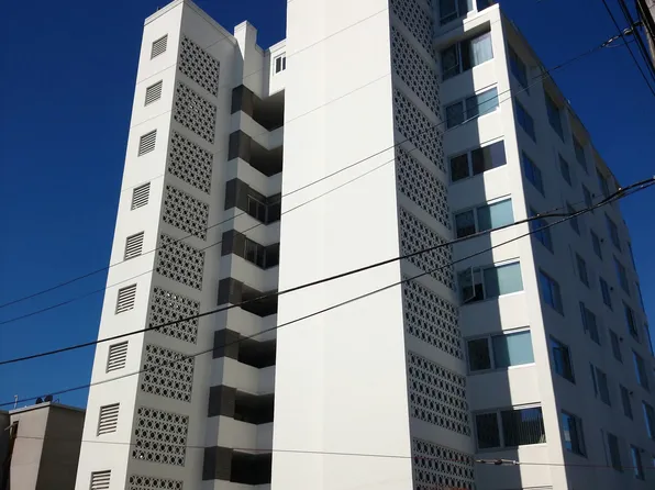 4021 13th Ave W #701, Seattle, WA 98119