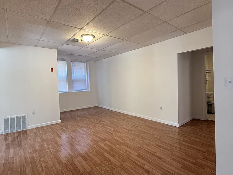 100 River St #3F — Photo 7