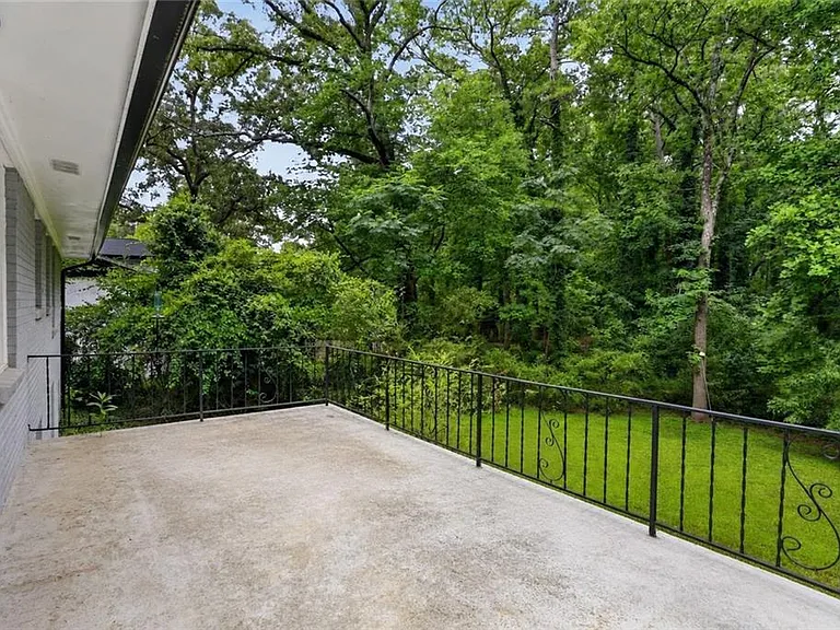 2495 Whites Mill Rd — Photo 26