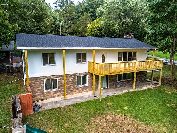 3rd image of 8024 Collier Rd