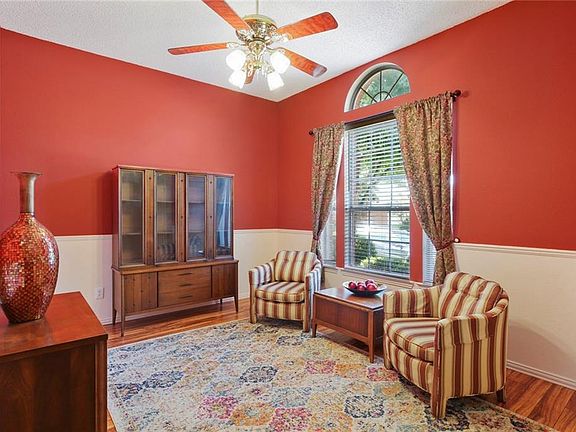 5th image of 1216 Marina Ct