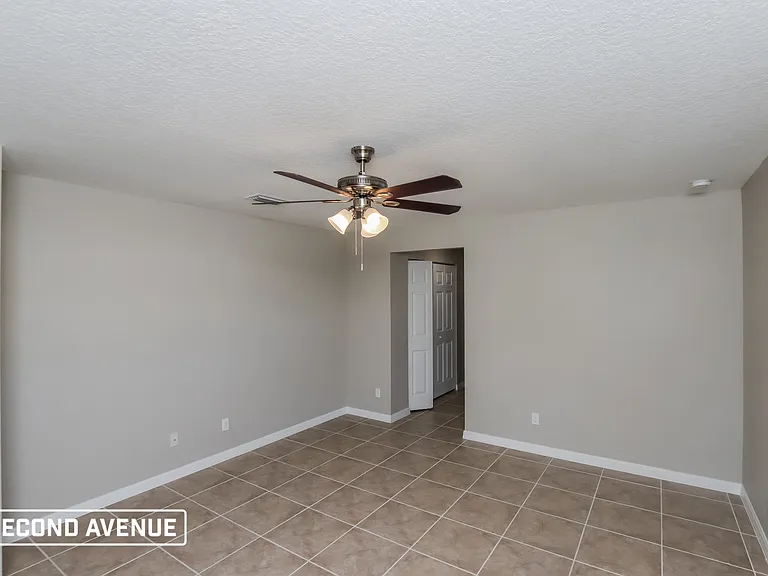 731 Hartford Ave SW — Photo 9