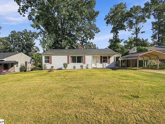 2nd image of 130 Overbrook Cir