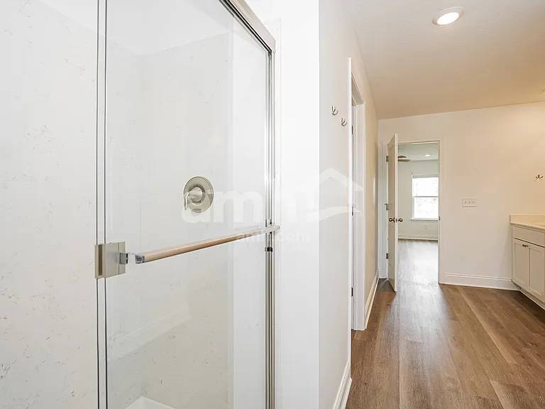 9025 Henley Ave — Photo 13