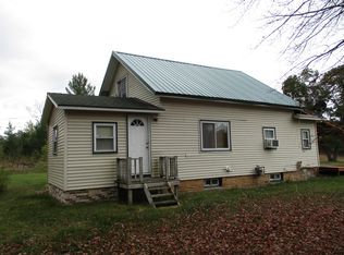 6269 Big Wolf Lake Rd, Lewiston, MI 49756