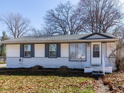 15605 McGuire St, Taylor, MI, 48180