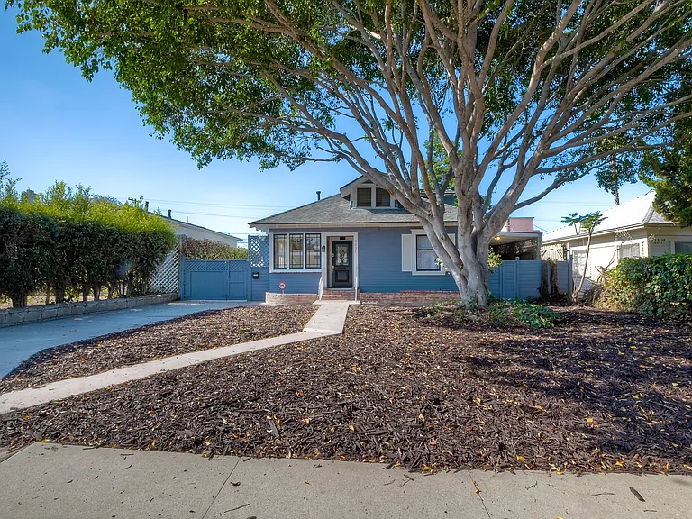 6857 Mohawk St — Photo 15