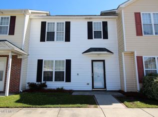 143 Apache Trl, Havelock, NC 28532