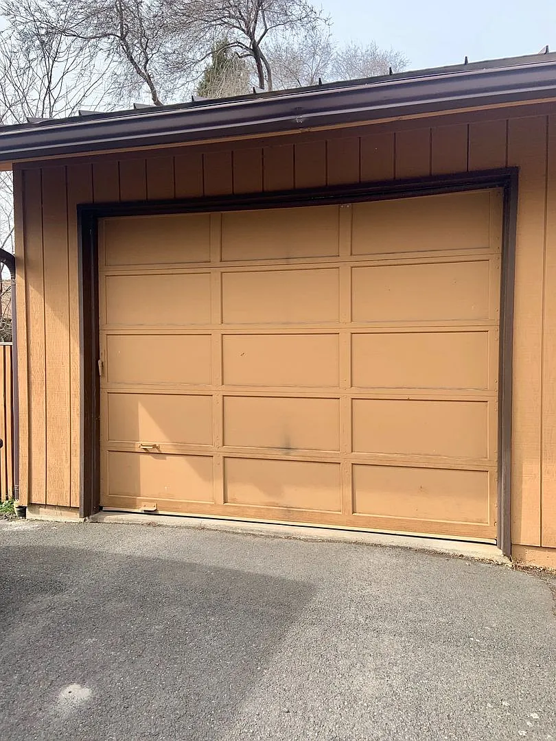 Lake Views & Park-Like Setting 2-Bedroom Townhouse with Garage — Photo 1