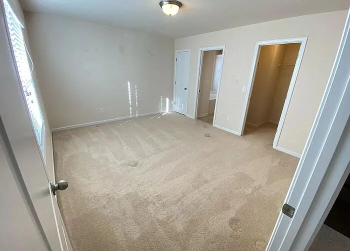 847 Dovefield Ln — Photo 5