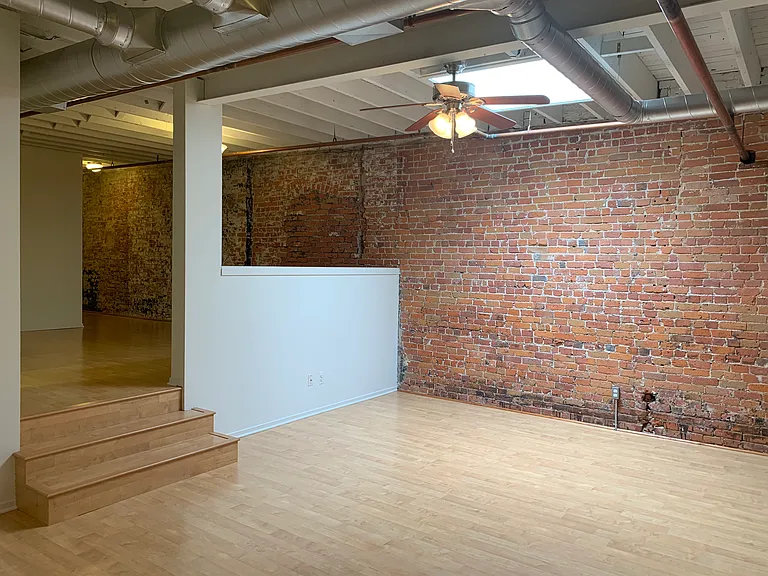 213 S 4th Ave #2B — Photo 11