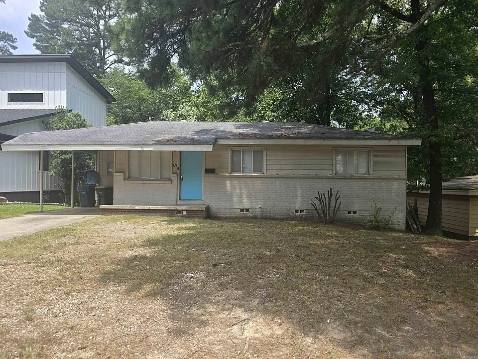 111 Broadmoor Dr