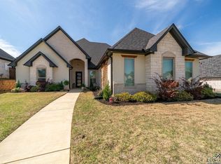 4002 Hidden Hills Cir, Longview, TX 75605