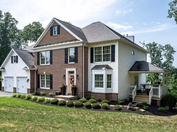 37 Stephanie Rd, Birdsboro, PA 19508