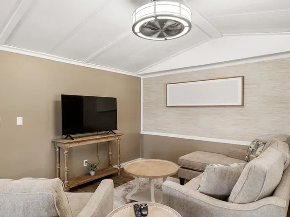 10034 Hamp Dr #Id1234478p, Dade City, FL 33525