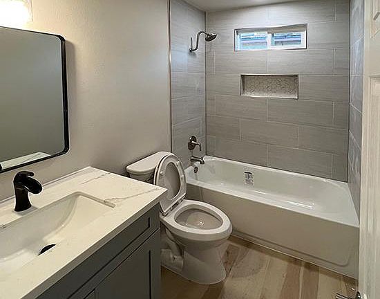 4th image of 17015 Crenshaw Blvd #1