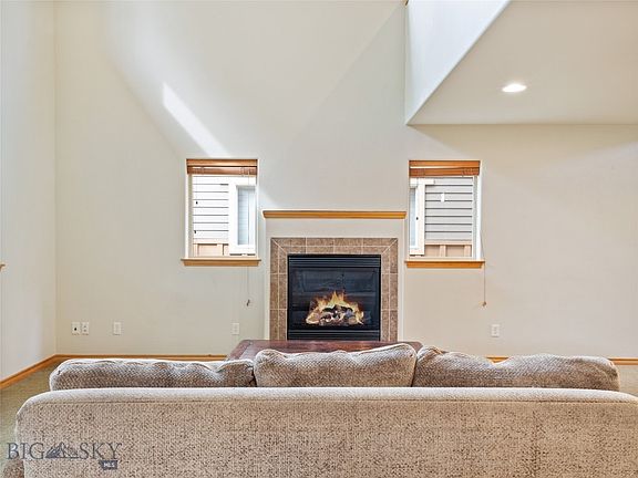 5th image of 63 Kimball Ave APT B