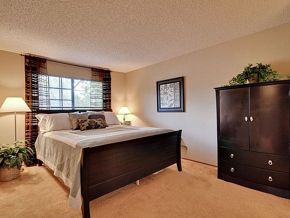 Master Bed Room