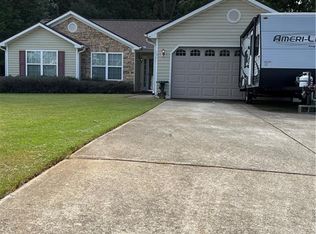 4669 Camelot Dr, Douglasville, GA 30135