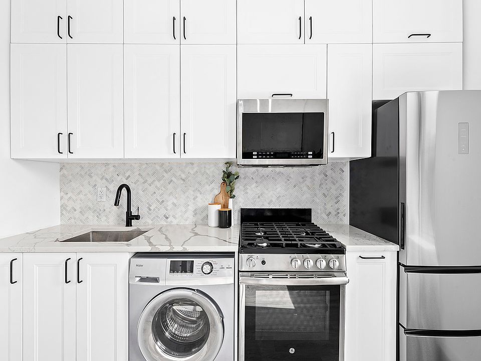 1st image of 53 Stanton St APT 5A