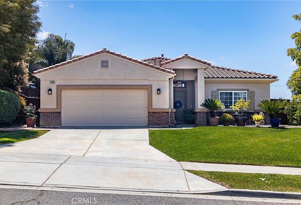 1st image of 34655 Creekwood Ct