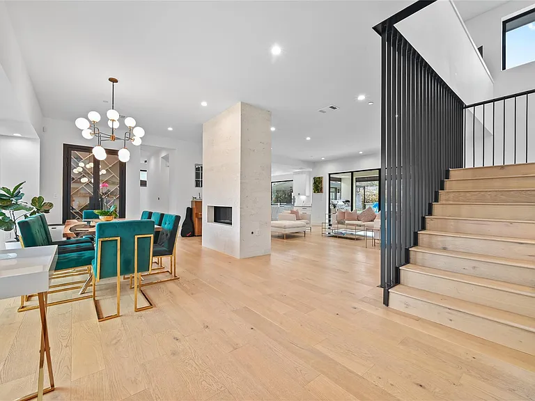308 Briarwood Trl — Photo 12
