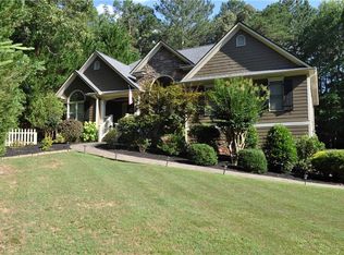 680 Cable Rd, Waleska, GA 30183