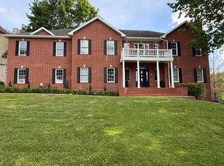 1658 W Caleb Court, Springfield, MO 65810