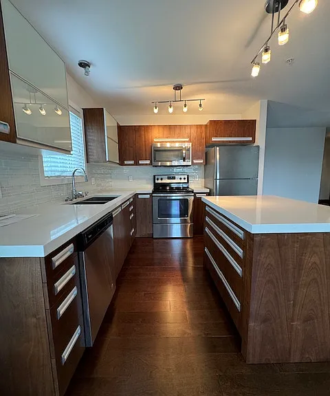 120 Phelps Way #B — Photo 4