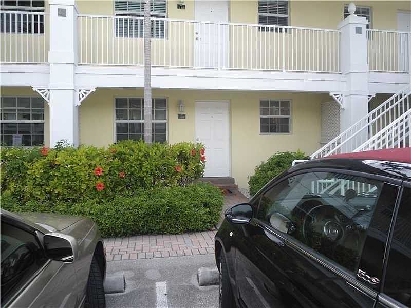 1st image of 2660 NE 8th Ave APT 108