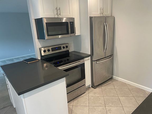 4th image of 3001 Los Prados St APT 205