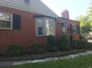 7800 Kenridge Ln, Saint Louis, MO 63119