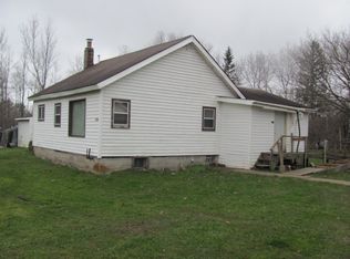 6705 Pine St, Vesper, WI 54489