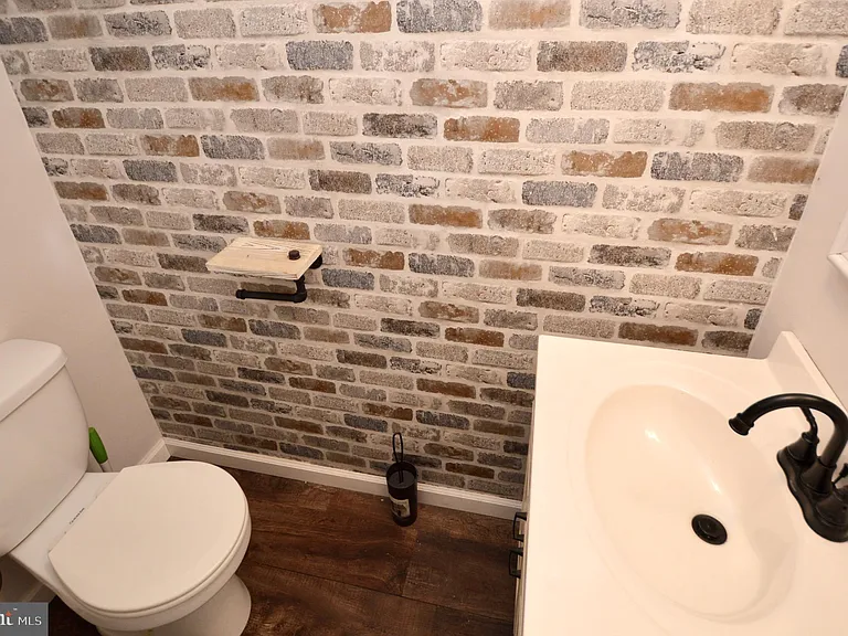 1711 Brentwood Pl — Photo 7