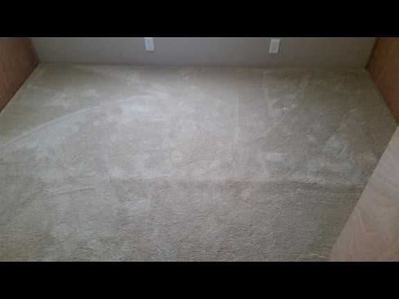3rd image of 13240 Rhonda Dr