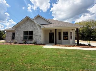 3 Shawnee Dr, Wetumpka, AL 36092