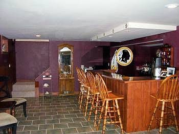 5th image of 15247 Armes Ct