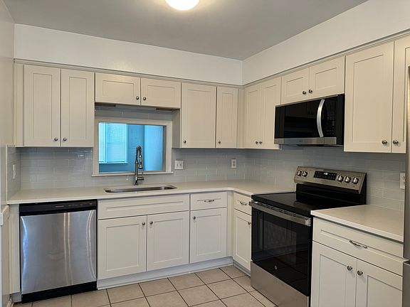 5th image of 4552 Marlwood Way