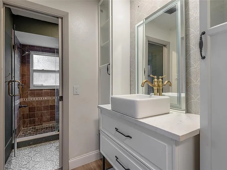 518 Crestover Dr — Photo 29