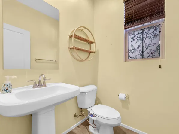 3849 S Oakville Ave, Ontario, CA 91761